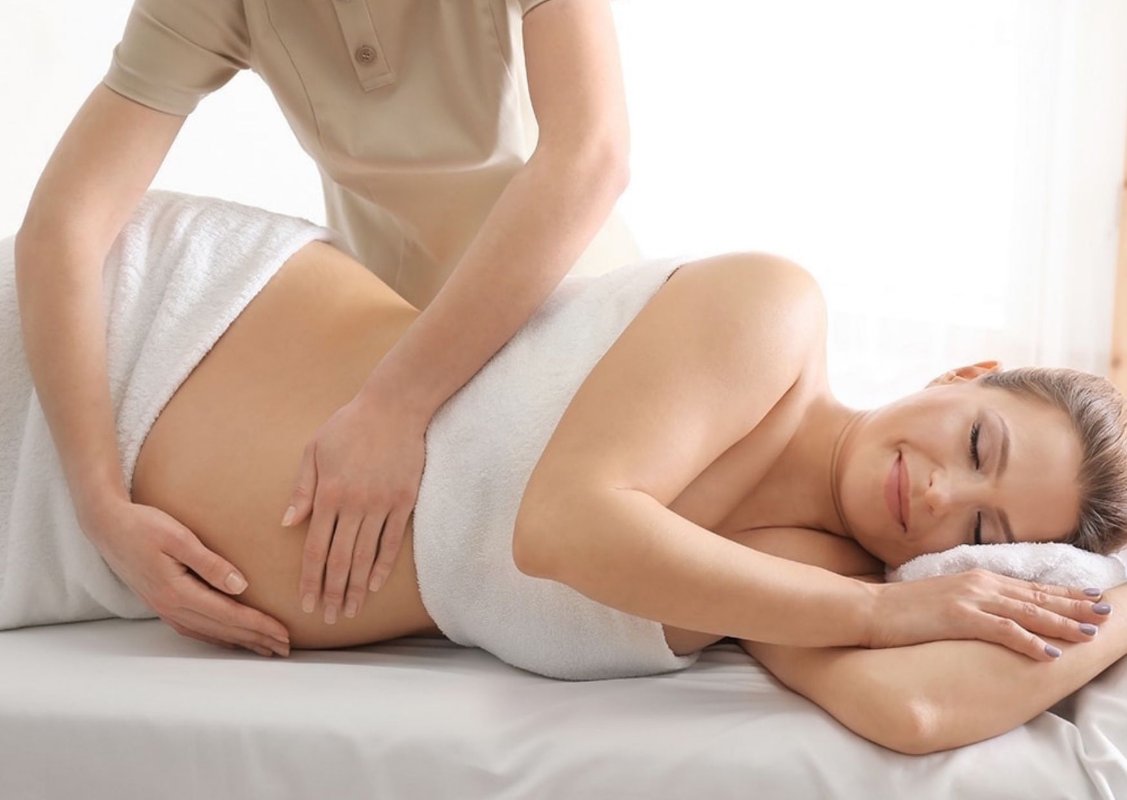 massage prénatal femme enceinte