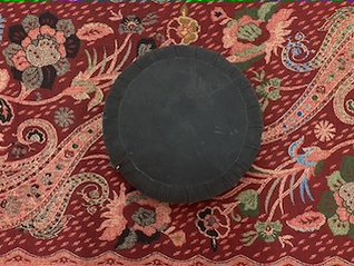 Que vous soyez débutant complet ou initié, venez profiter d'un temps de méditation guidée en groupe. Ces séances mensuelles ont lieu à Retiers, de 19h à 20h.