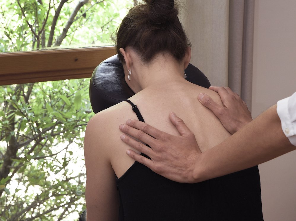Massage assis au camping